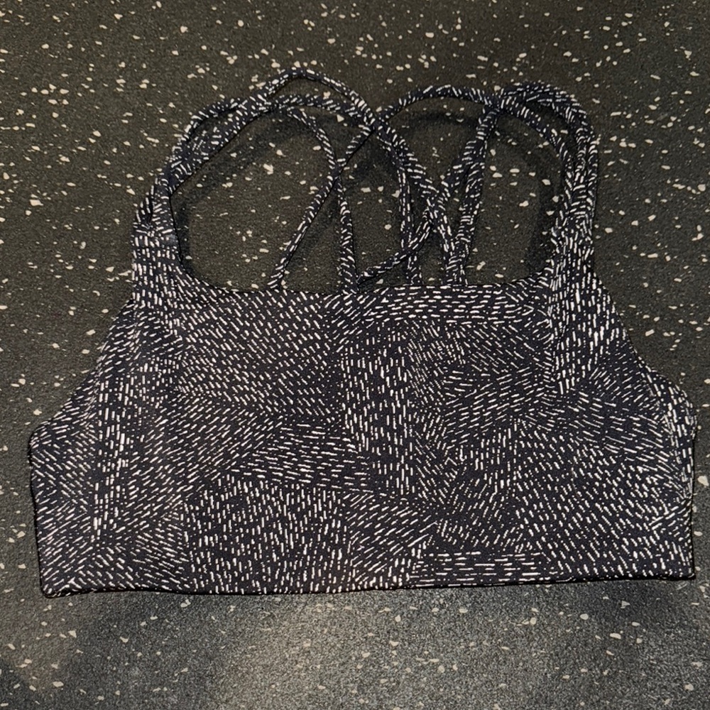 Athleta Midnight Patterned Sports Bra